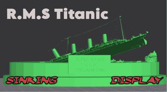 R.M.S. Titanic: Sinking Display Model