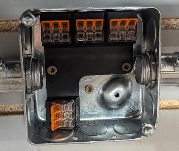 WAGO 221 HOLDER - 2 GANG BOX