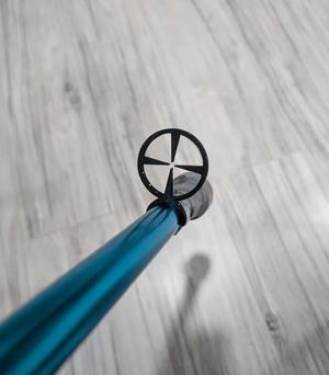 Crosshair for walking crutches