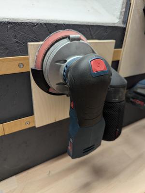 Tool holder Bosch GEX 18V-125 eccentric sander/ grinder