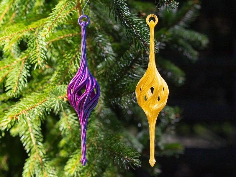 Double Spiral Christmas Stretch Ornament 2024