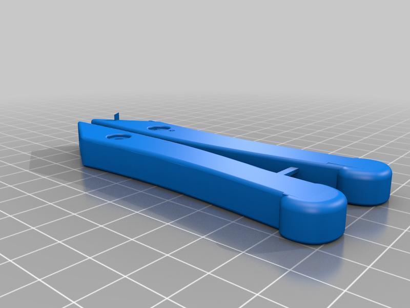 Tools clippers for plastic 3D prints, pliers, and more two handle grasps 2022-10-31 Corrected bolt placement