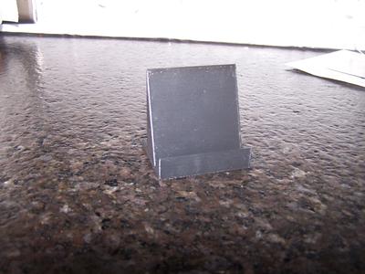 Small But Simple Phone Stand