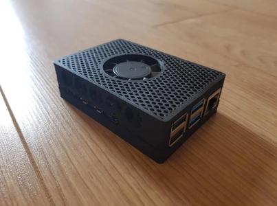 Raspberry pi 4 enclosure with fan (40mm)