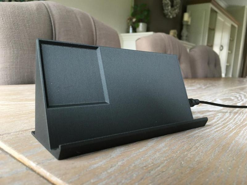 iPhone Qi Wireless Charging Stand