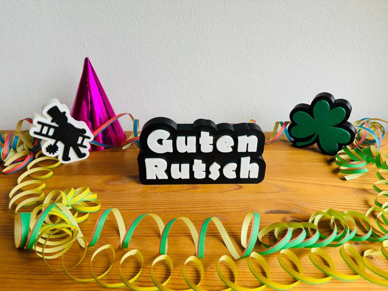 New Year's Eve 2025 - "Happy Sliding" Table Decoration