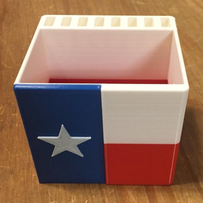 USB and Pencil Holder - Texas Flag