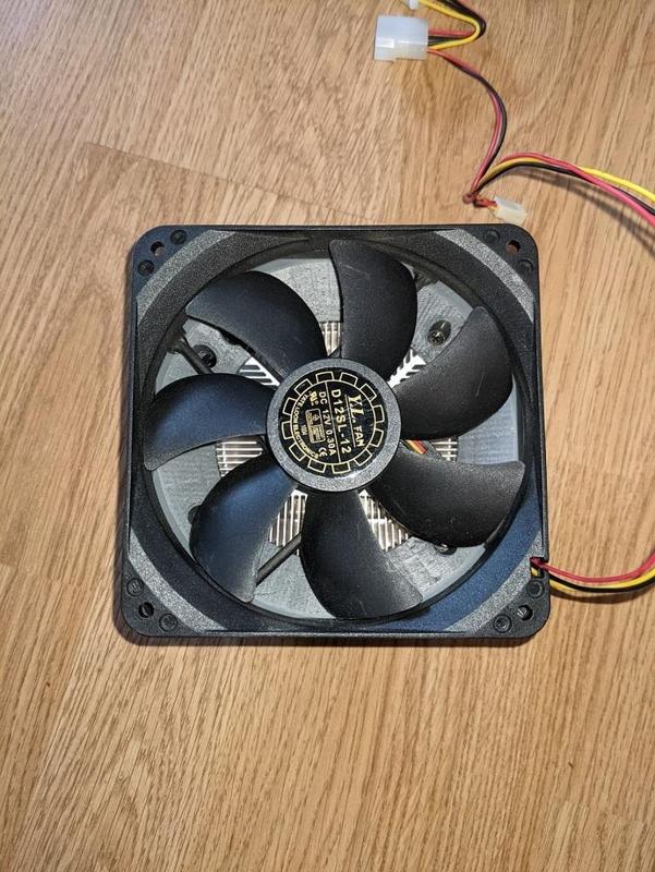 AMD Wraith Stealth 120mm Fan Adapter