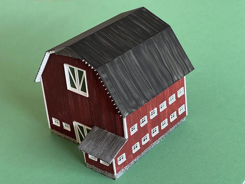 RUSTIC BARN HO SCALE