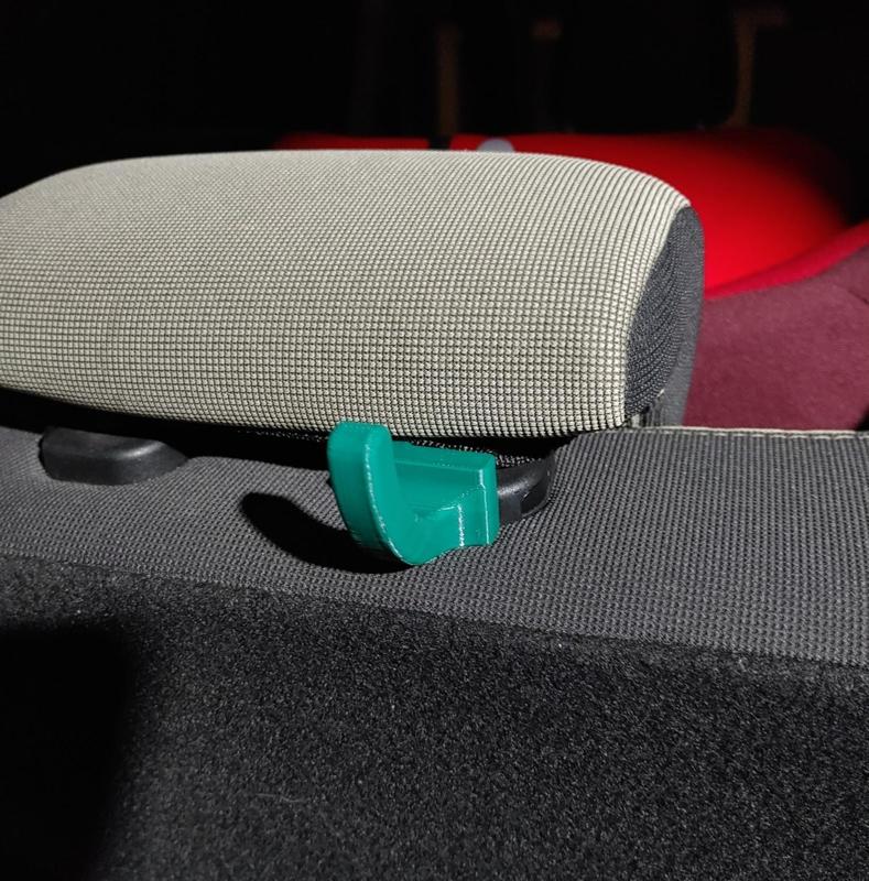 Car bag hook (Ford tourneo diameter 13mm)