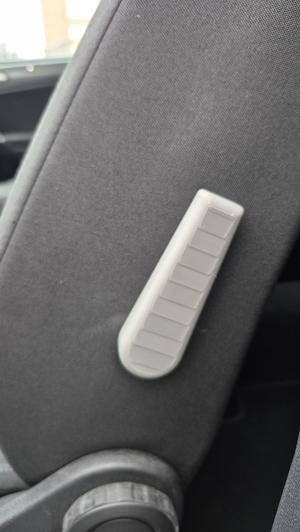 5G0 881 236 A 82V Ersatzteil Griff Lendenwirbelstütze Tiguan