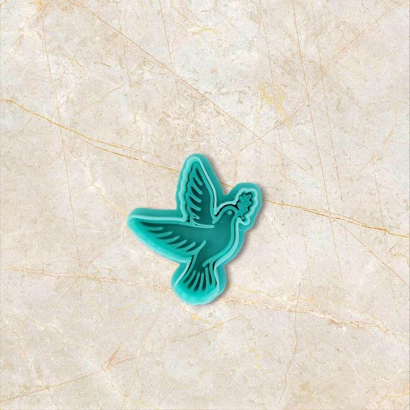 DOVE OF PEACE COMMUNION CUTTER