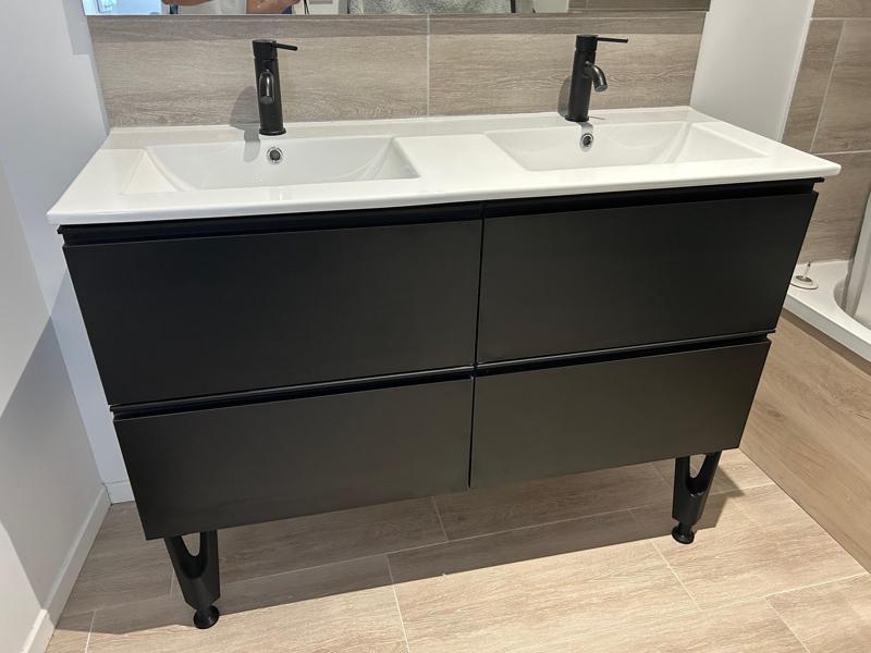 Pied de meuble - Furniture leg