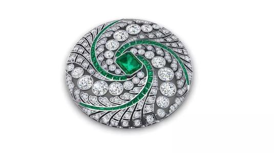 Round Diamond Brooch