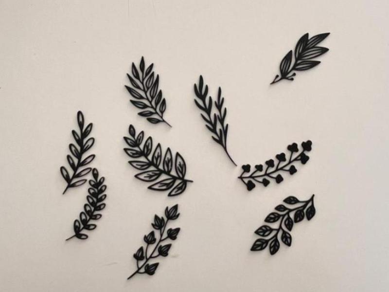 Decor branches and leaves