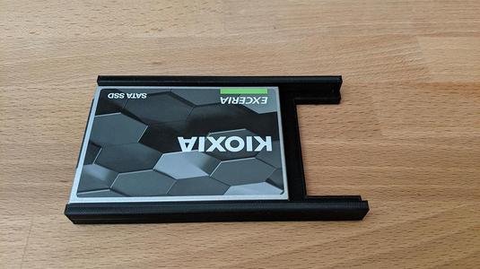 Fujitsu Esprimo P720 2.5" caddy