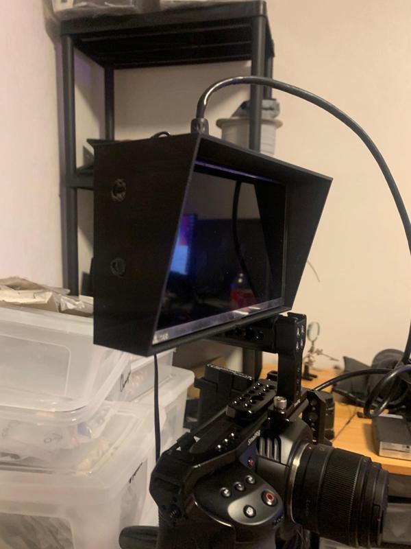 Camera Rig Rod external display enclosure hood