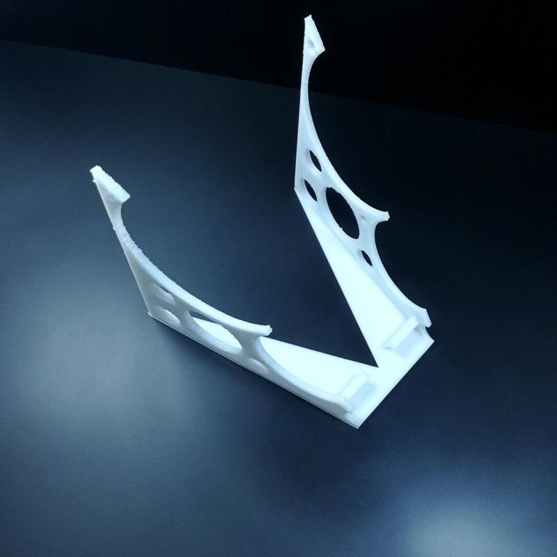 Tube speaker stand, well-suited for JBL speakers