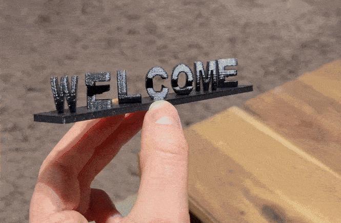 SILVESTER DOUBLE TEXT ILLUSION STAND / YEAR 2025