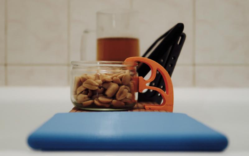 Modular bathtub deck