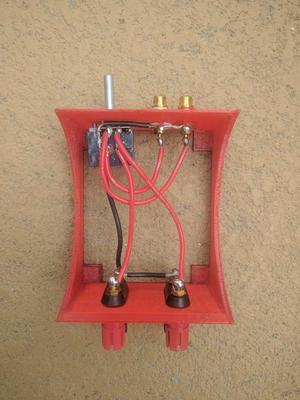 DIY RCA audio inputs with volume control to banana plug outputs module