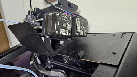 CORE One Enclosed MMU3 rubber dampened mount (Big noise reduction on loading / unloading)