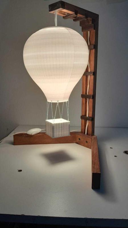 Hot air balloon candle