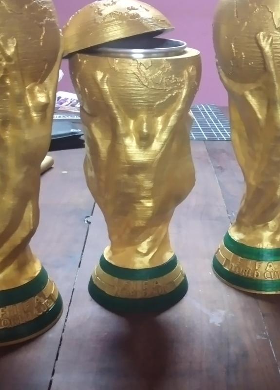 fernezera cup with lid