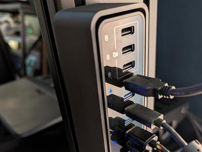 Anker USB Hub 4040 Mount