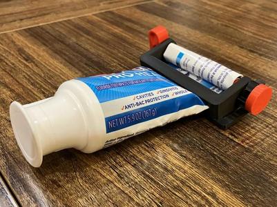Toothpaste Squeezer V5