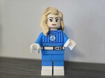 Fantastic Four * Invisible Woman * 500% ~21cm