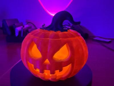 HALLOWEEN PUMPKIN