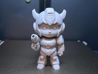 Arcee - Transformers Action Figure Desk Toy