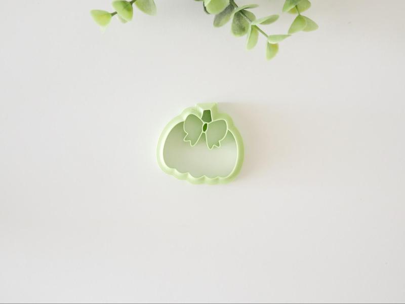Fall Pumpkin and Bow Polymer Clay Cutter 