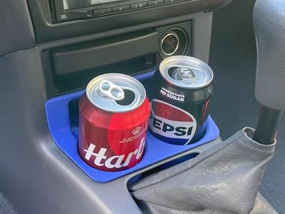 Toyota Starlet P9 cupholder