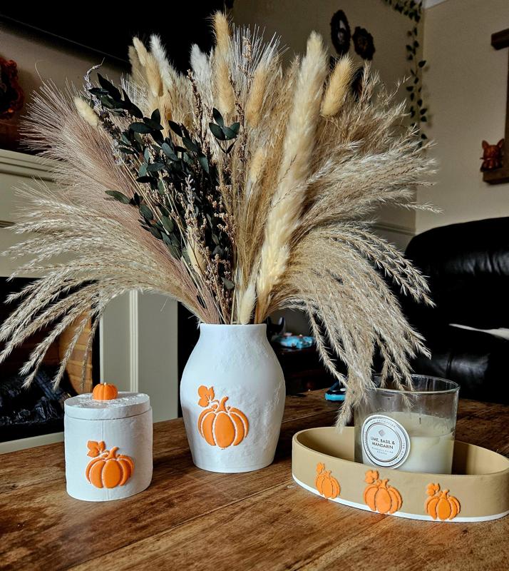Stone effect pumpkin decor set