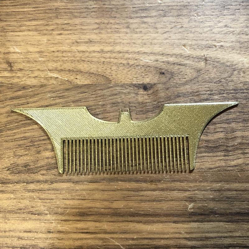 Batarang Comb