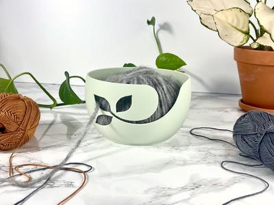 Leaf Loop Yarn Bowl