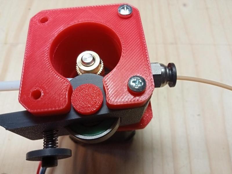 Simple Bowden extruder ndl-simplex