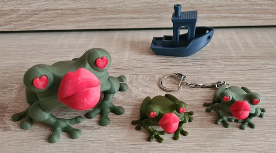 Kissing Frog