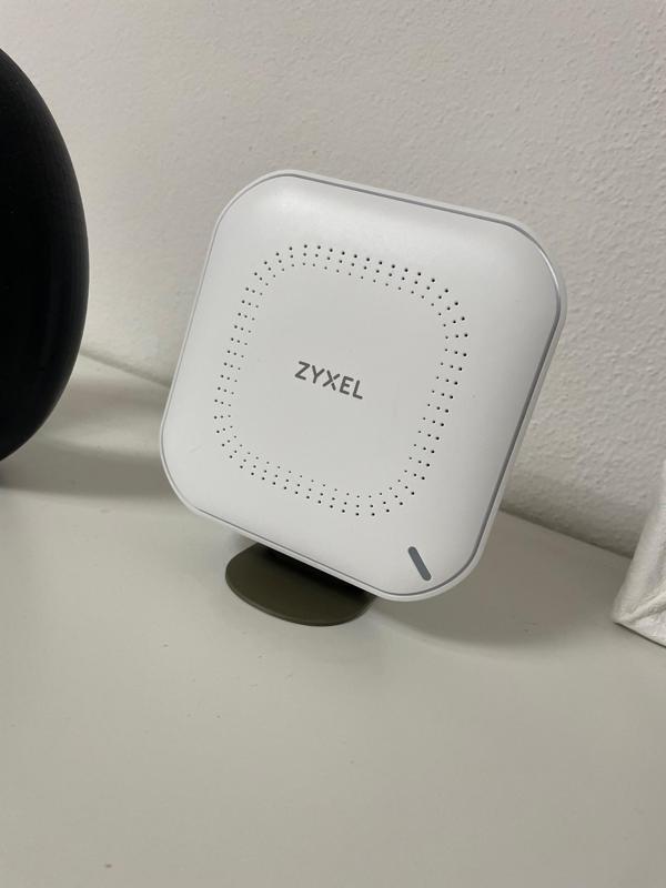 Zyxel Cloud WiFi6 AX1800 Halter NWA50AX