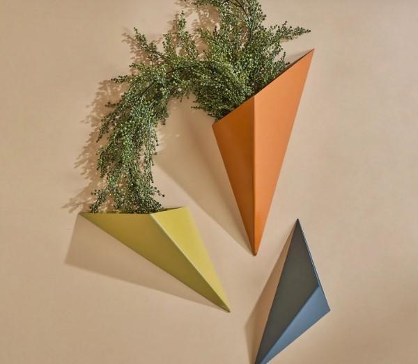 triangle wall flower pot