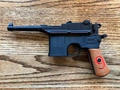 Mauser C96 Bolo Red 9 Grips
