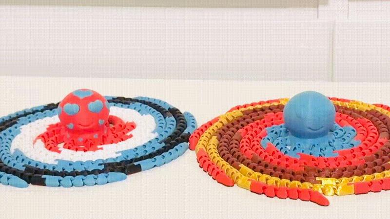 Happy Little Flexi Octopus "As Long As You Want"