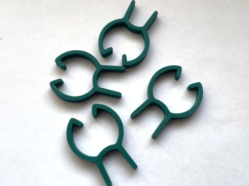 Simple Plant Clip