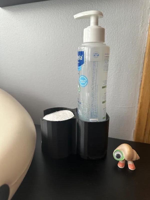 Mustela Micellar Water and Cotton Round Holder   
