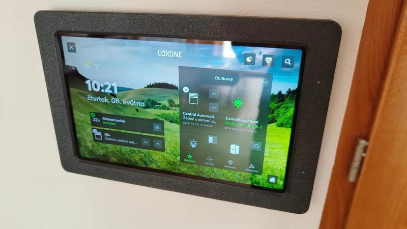 Samsung Tab A9 wall mount   