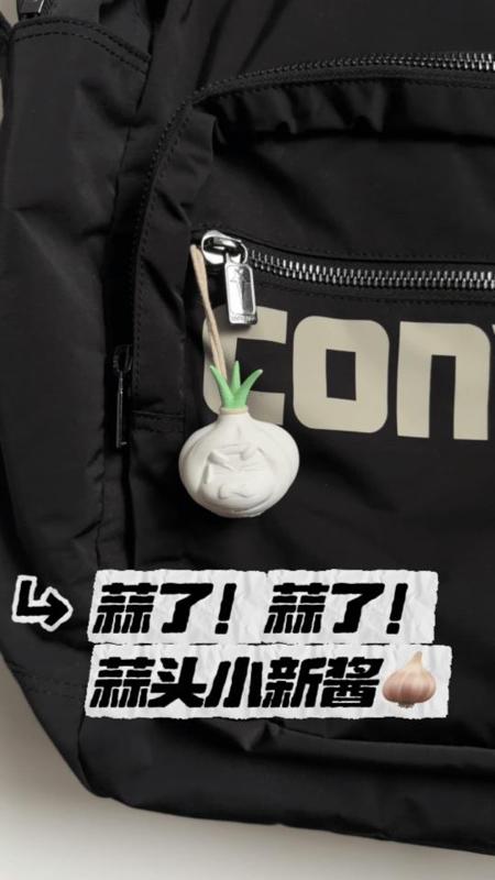 Crayon Shin-chan Garlic Pendant Decorative Ornament Desk Ornament 