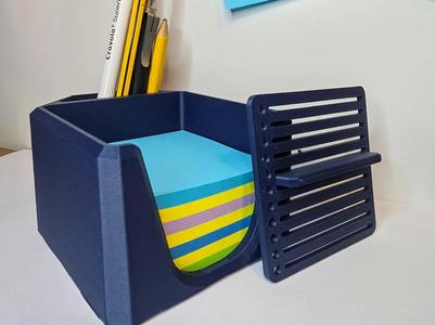 POST IT NOTE & PEN HOLDER