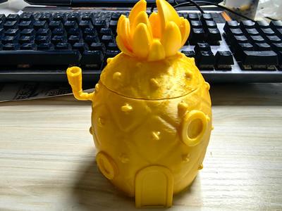 SpongeBob Pineapple House Pen Holder Storage Box